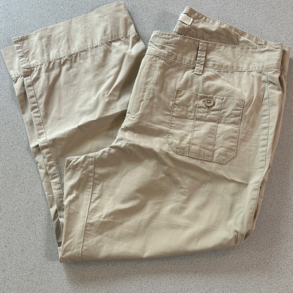 LOFT Khaki Capris